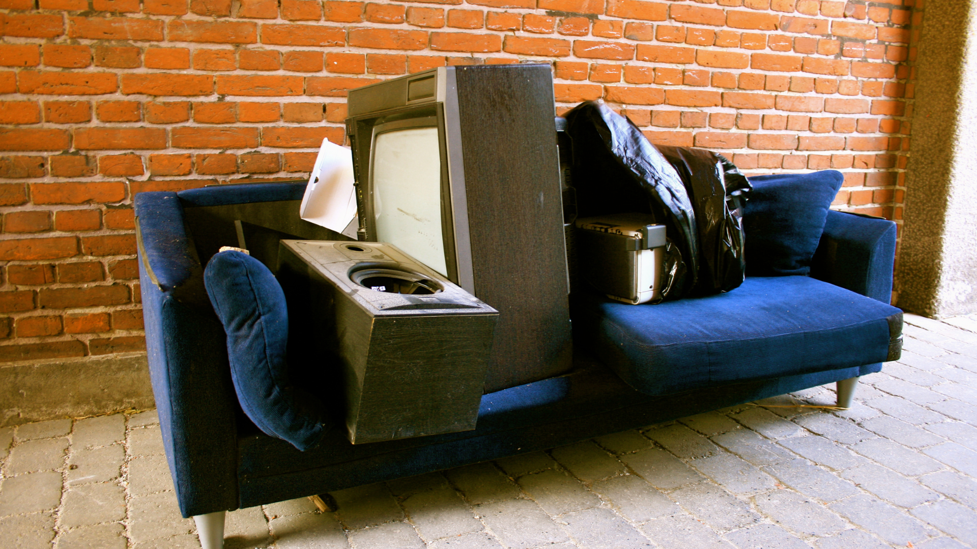 Donner , vendre ou recycler ses objets inutiles ? La solution. - Opti Rangement Image