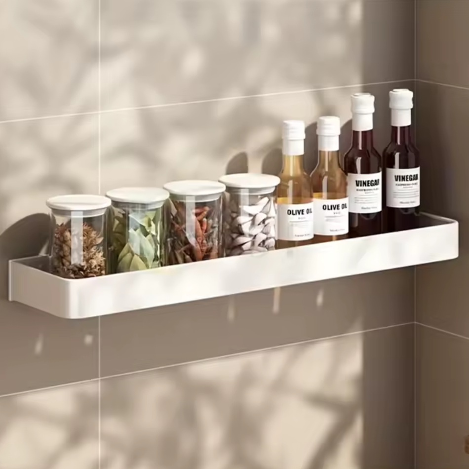 Etagere murale de cuisine simple